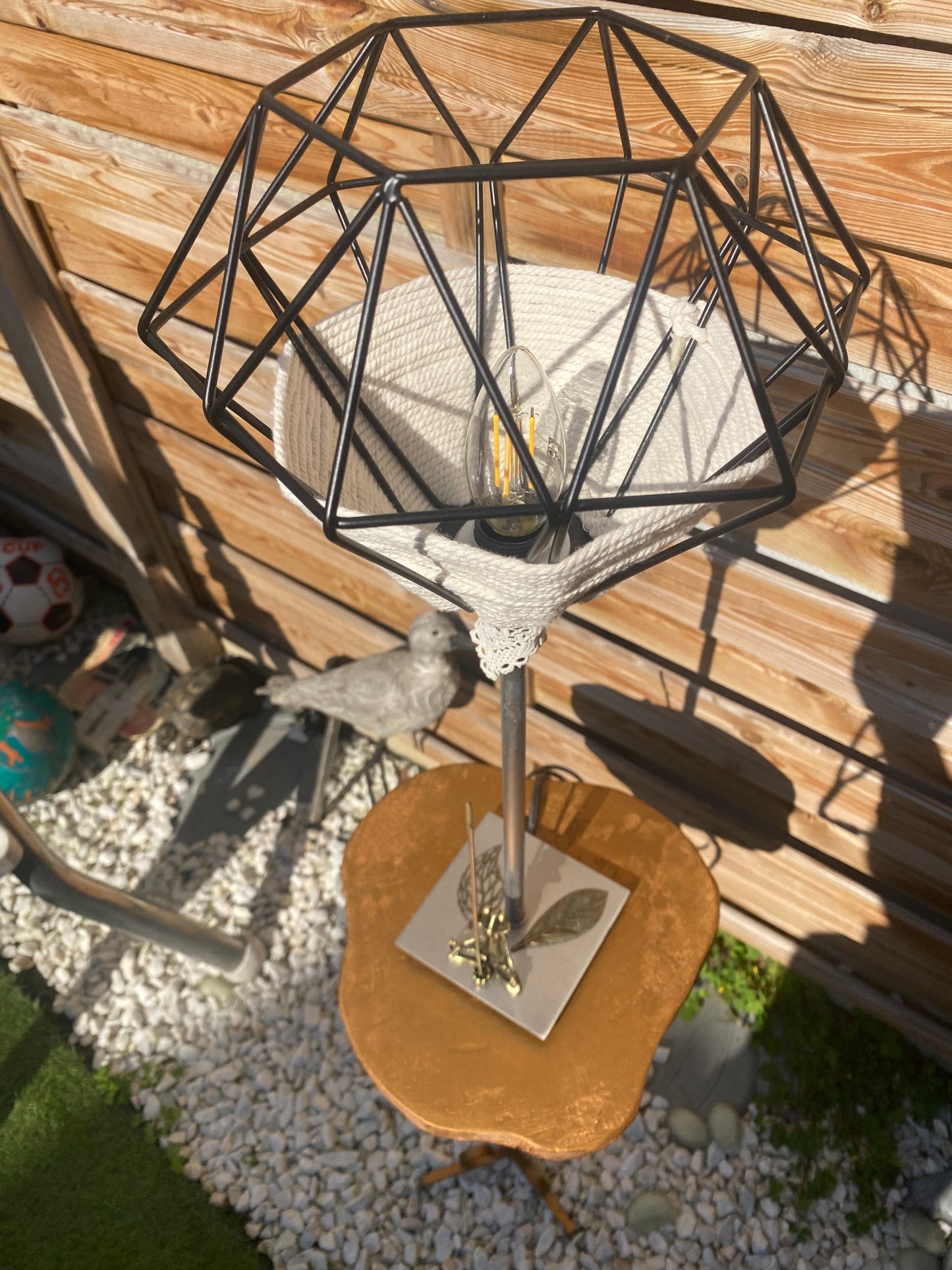 Lampe nature et zen avec mise à prix à 79,00 euros