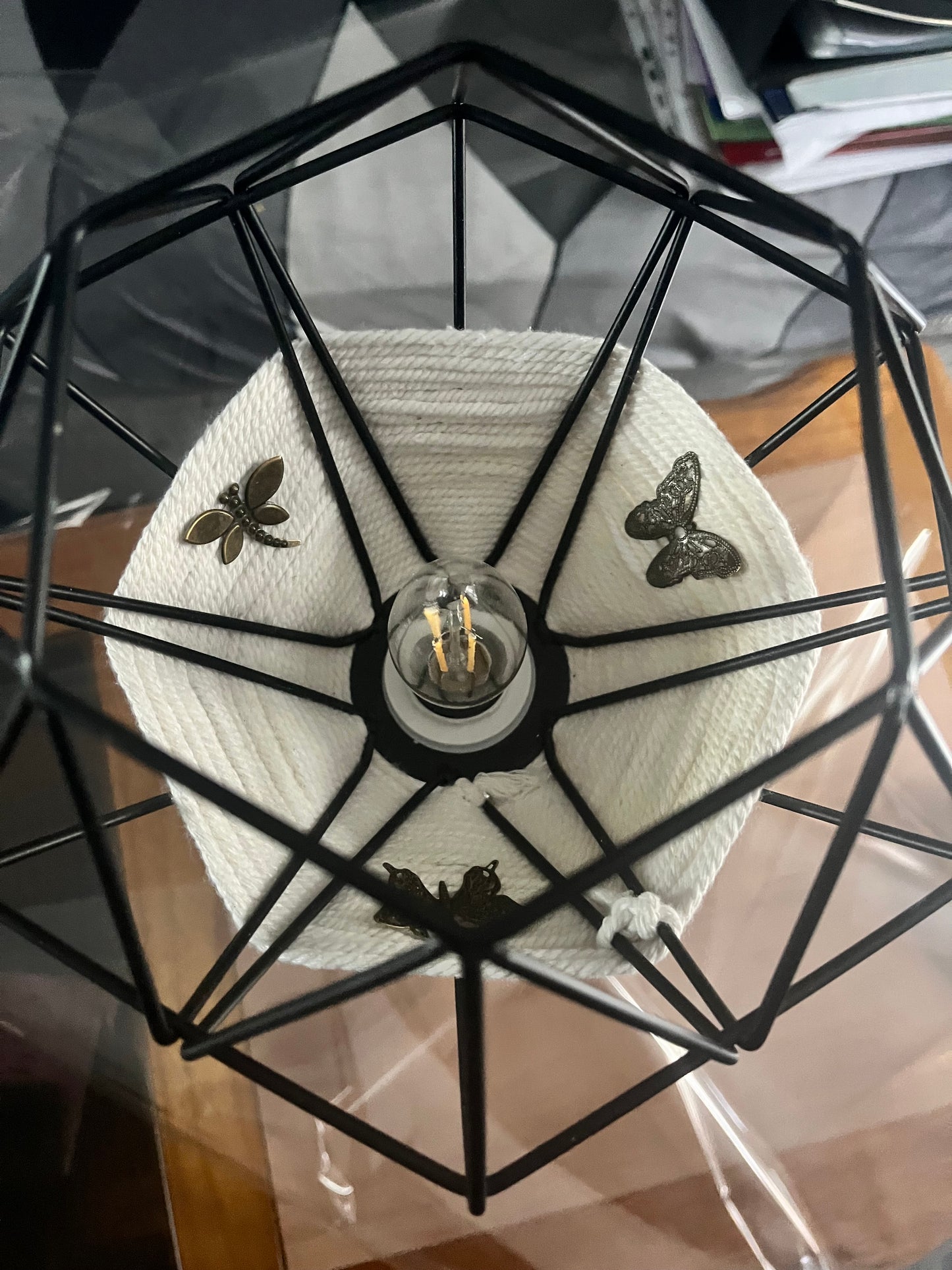 Lampe nature et zen avec mise à prix à 79,00 euros