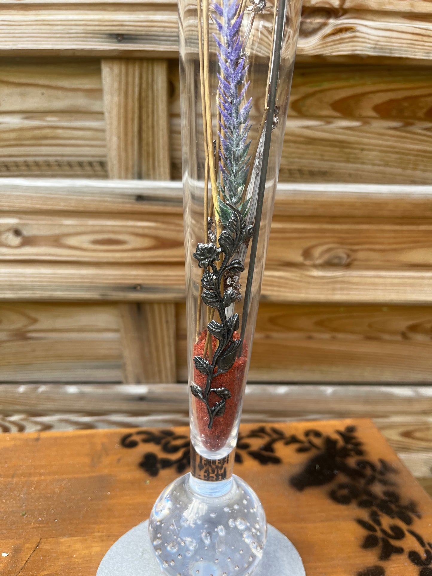 Vase fin en verre et étain