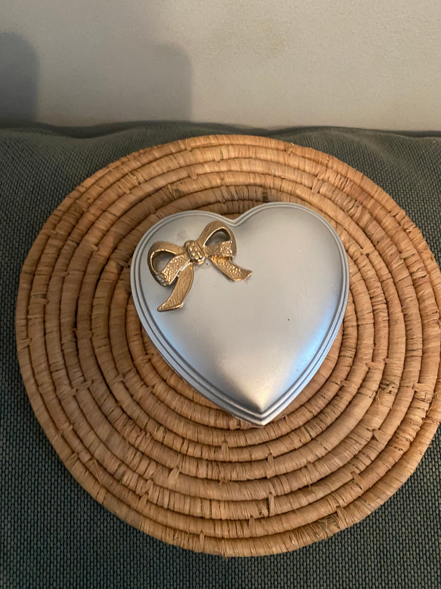 Boite à bijoux en forme de cœur