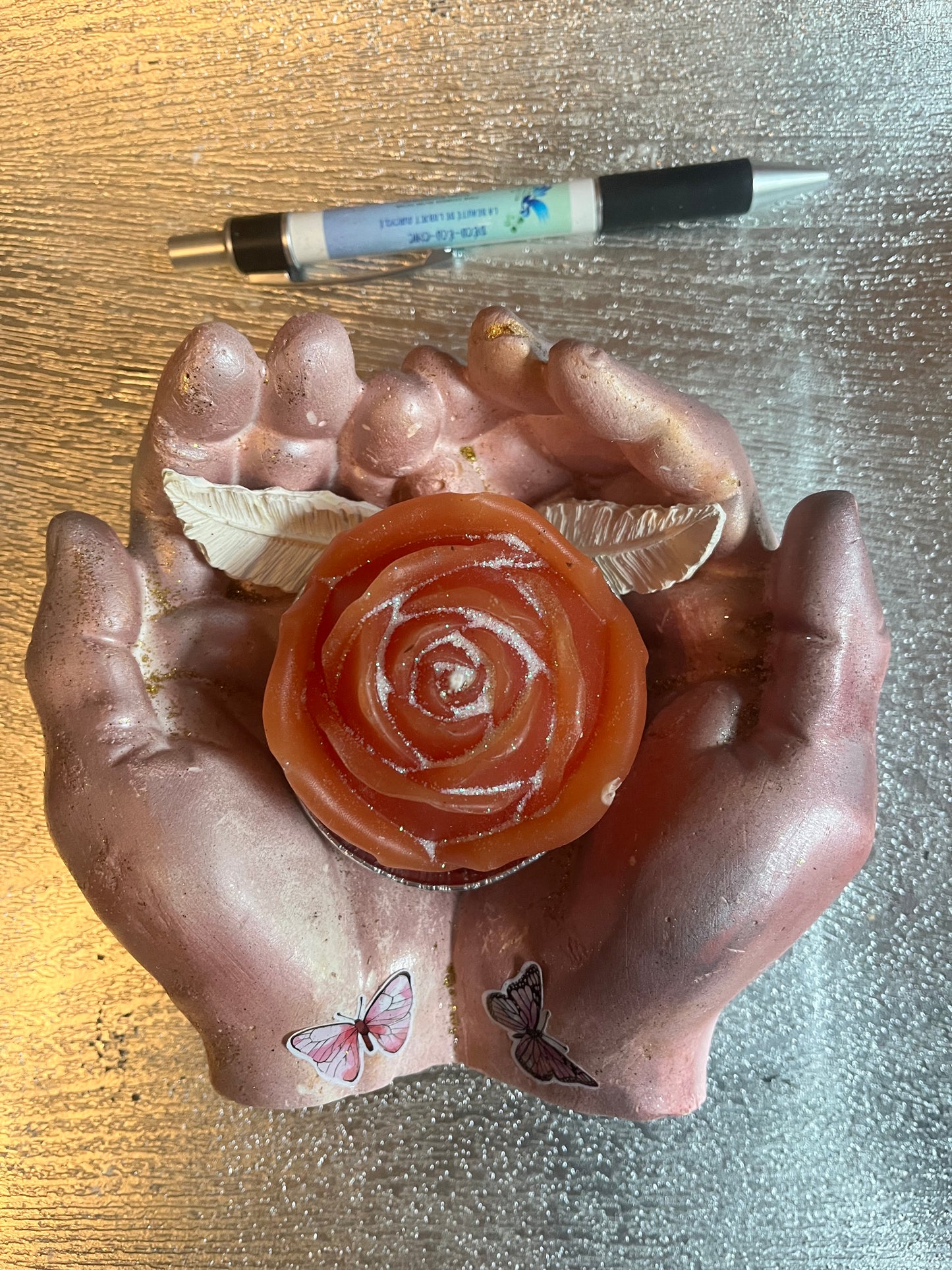 Bougie / paire de mains jointes en plâtre