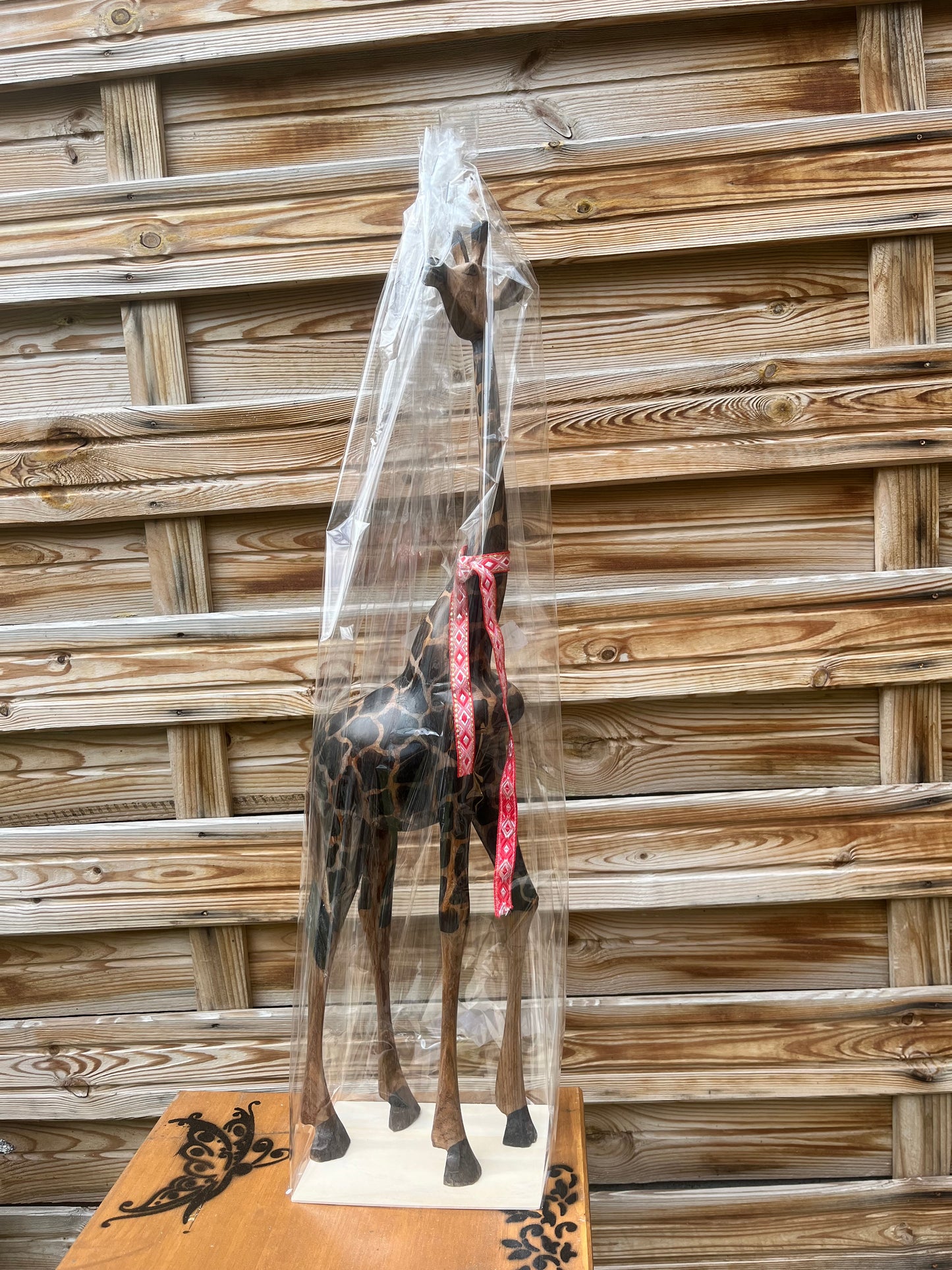 Girafe en bois
