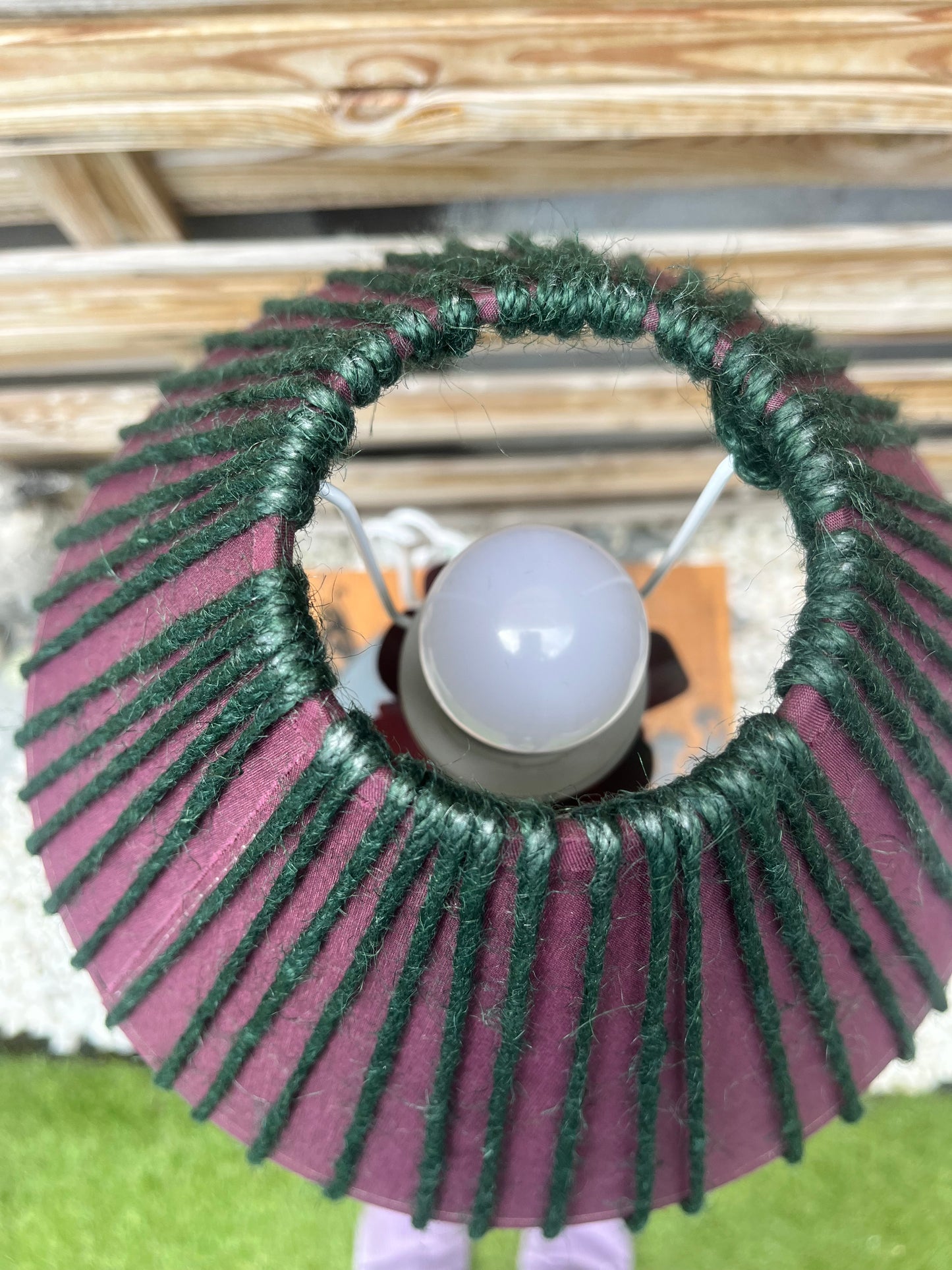 Lampe fleur en acier avec mise à prix à 89,00euros