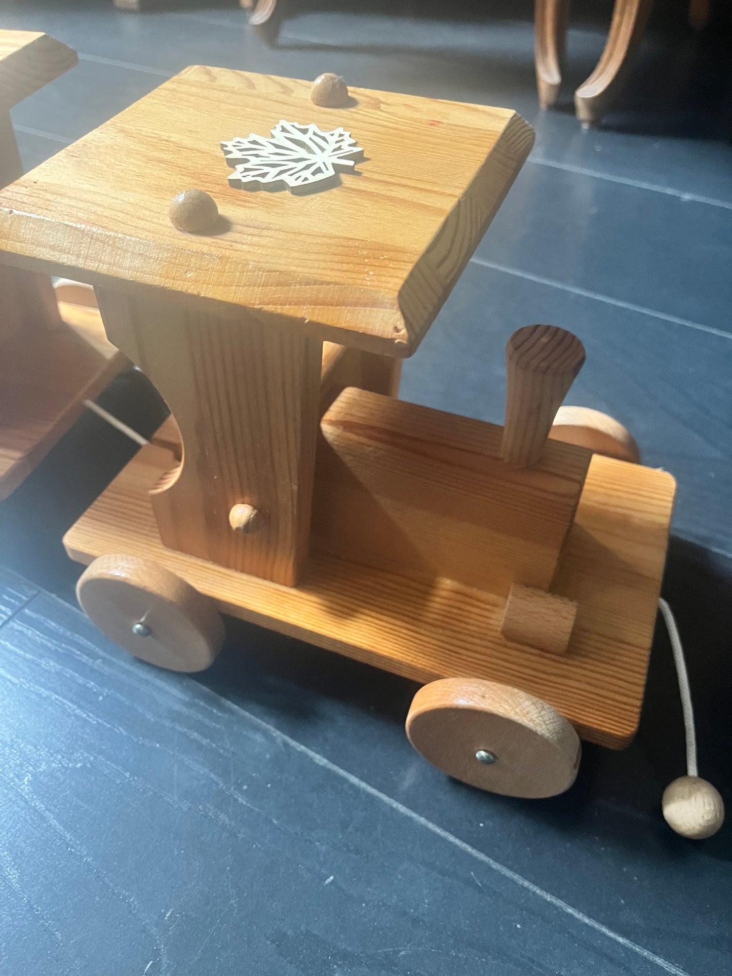 Train en bois