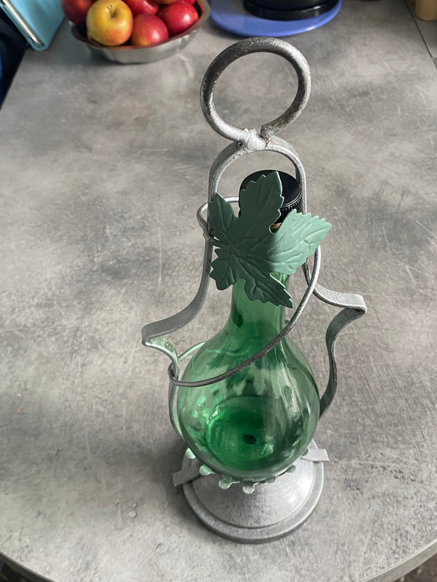 Porte carafe en forme de lanterne avec mise à prix à 79,00 euros