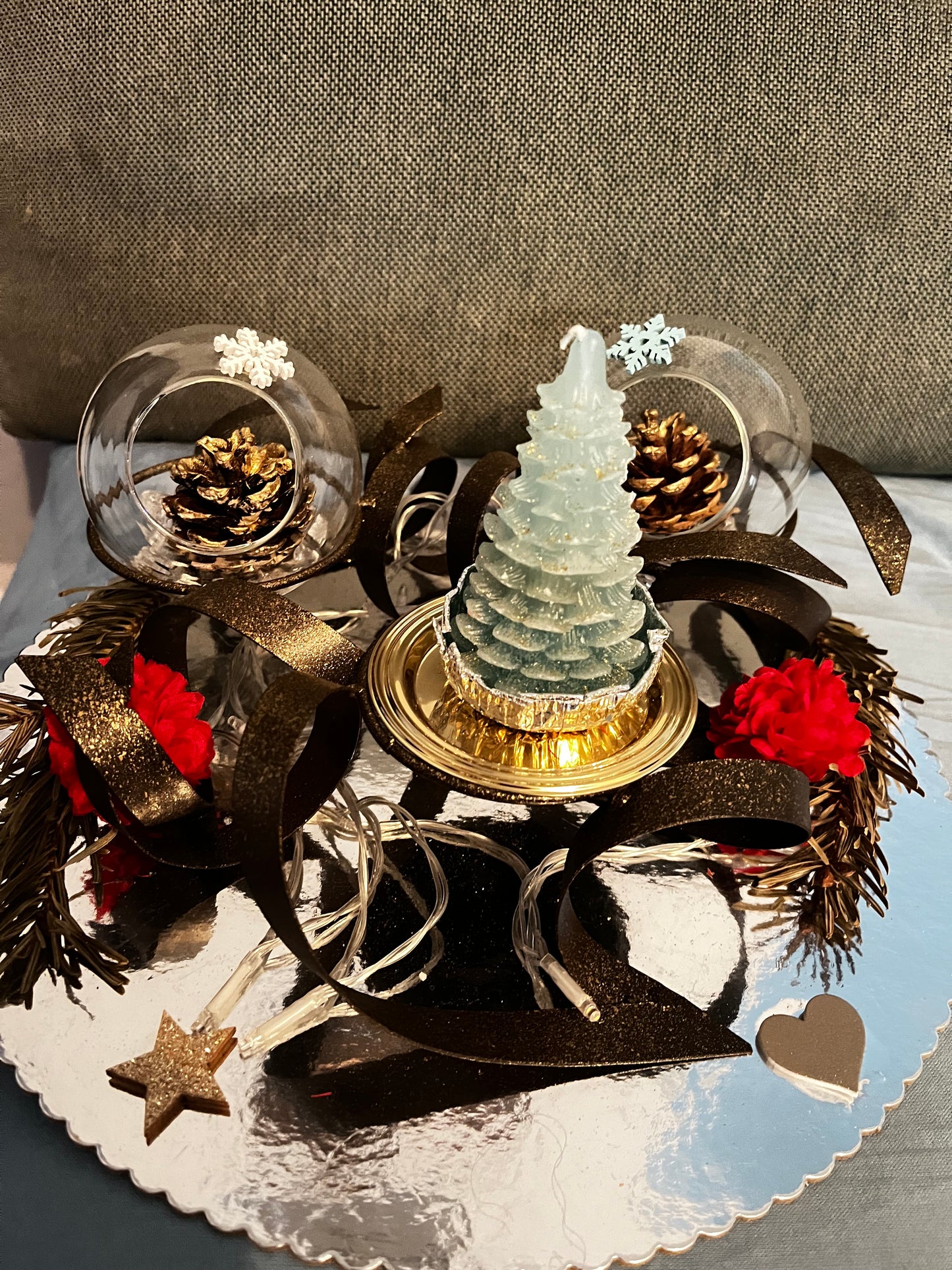 Centre de table avec une belle bougie fleurs et décos
