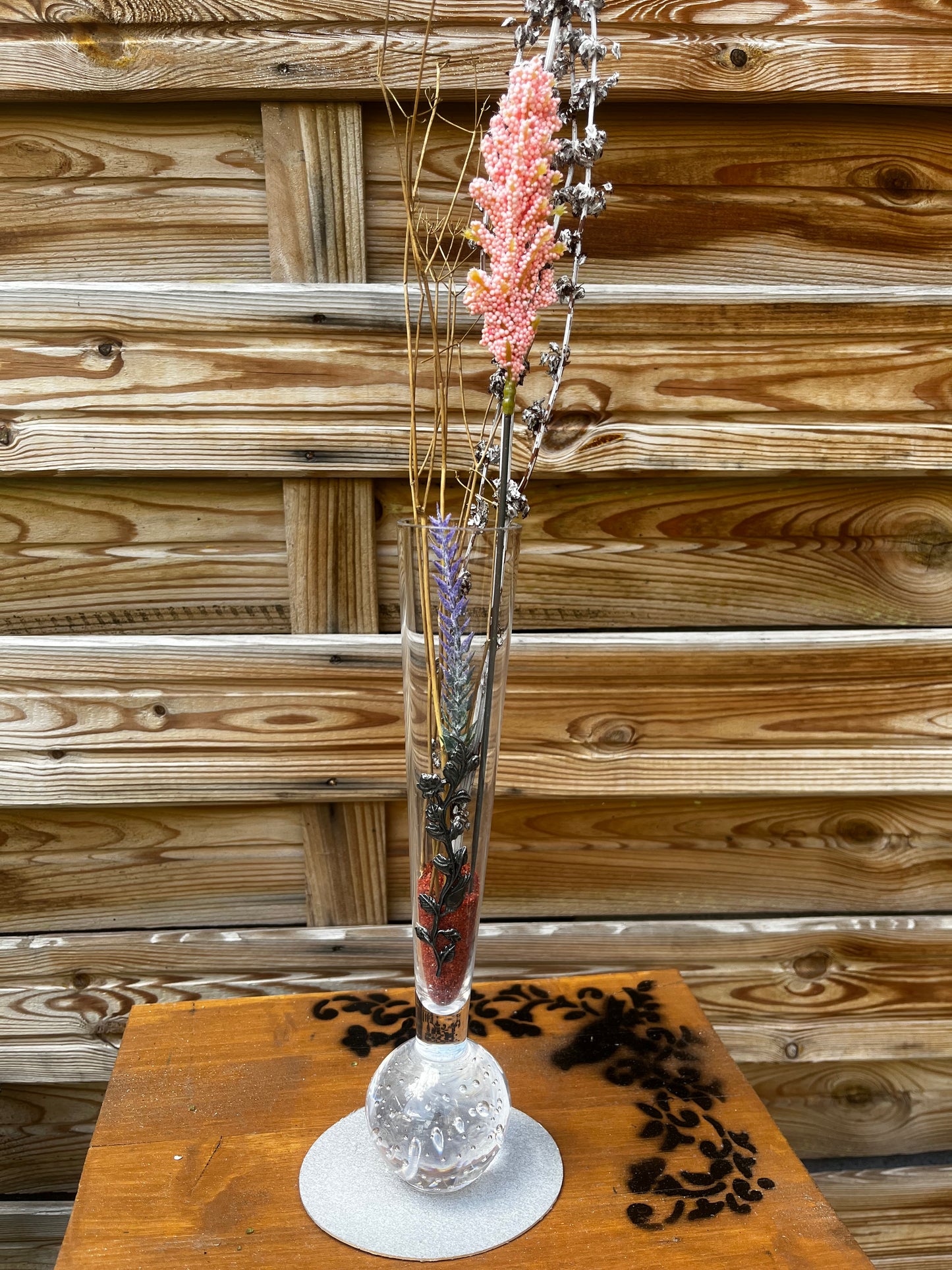 Vase fin en verre et étain