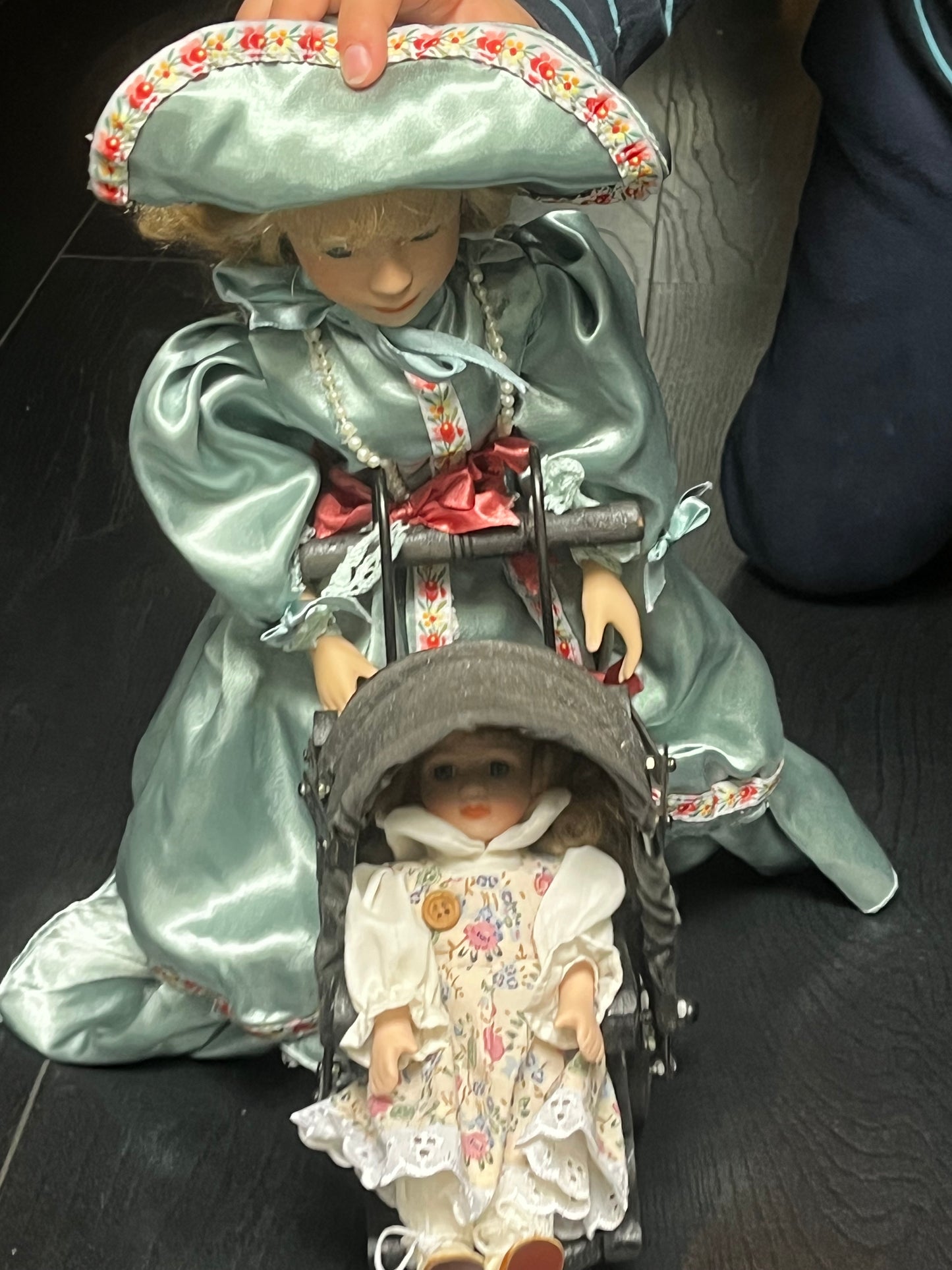 Poupée (maman et enfant)