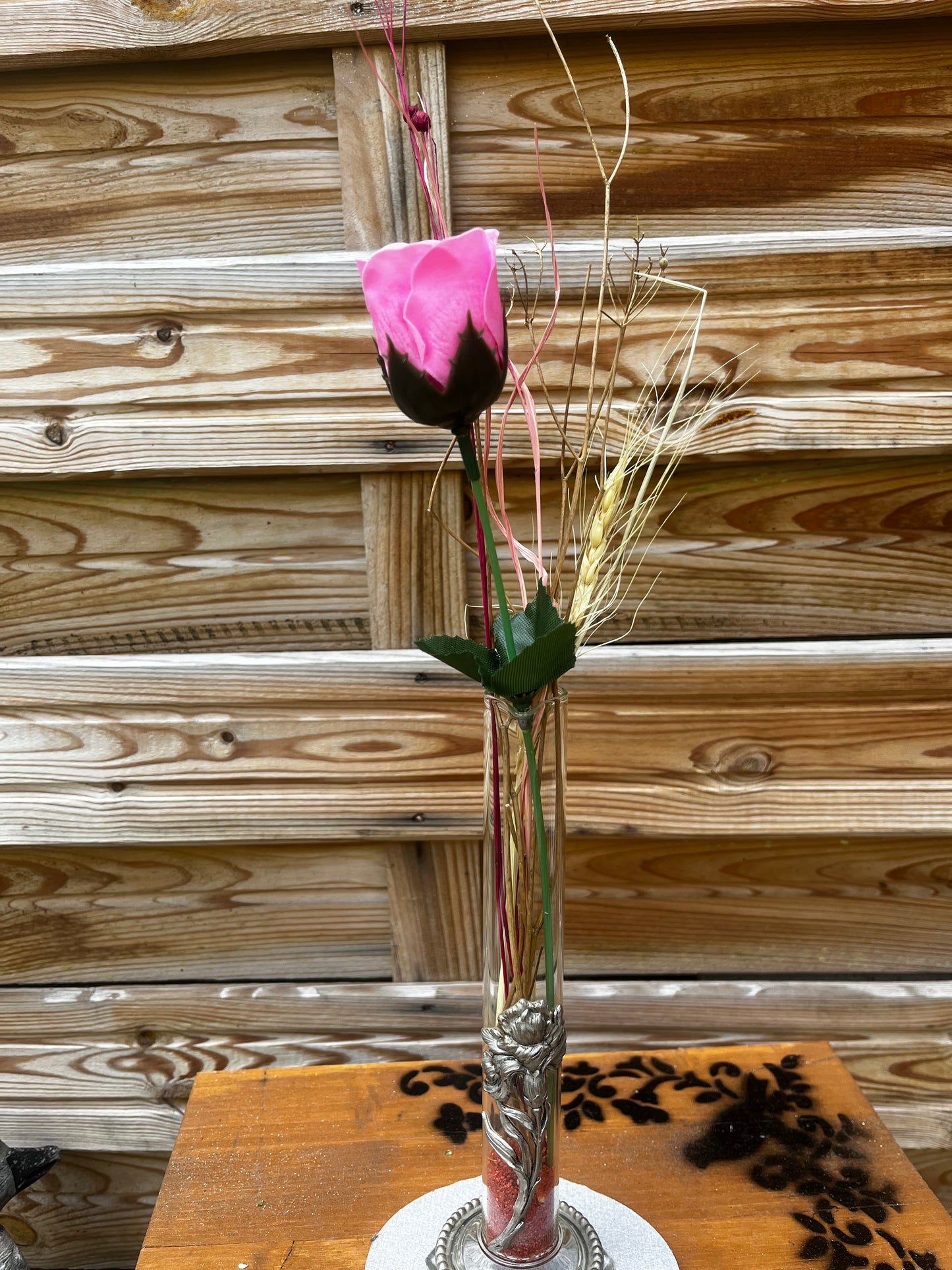 Vase fin en verre et étain
