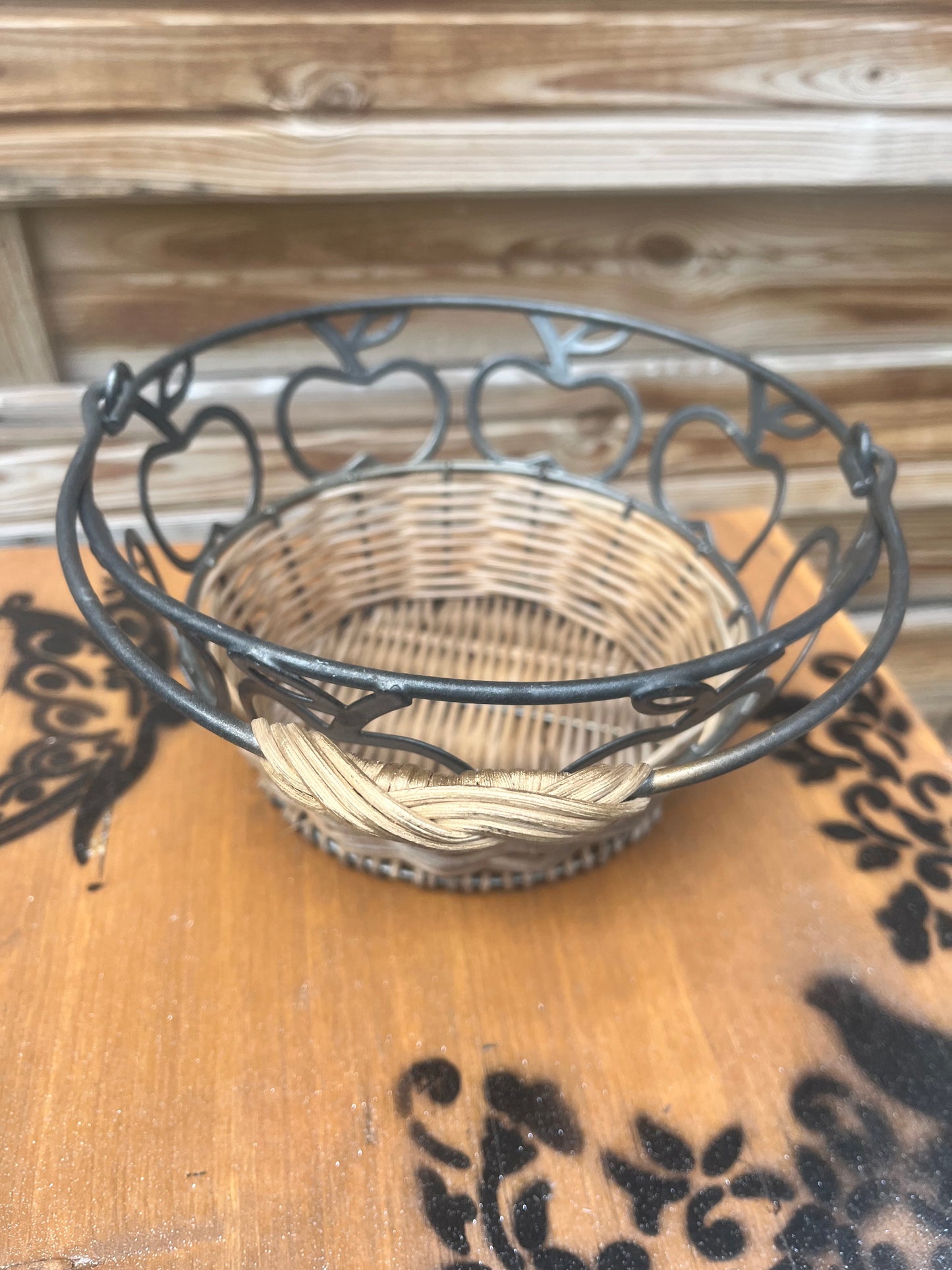 Panier décors pommes