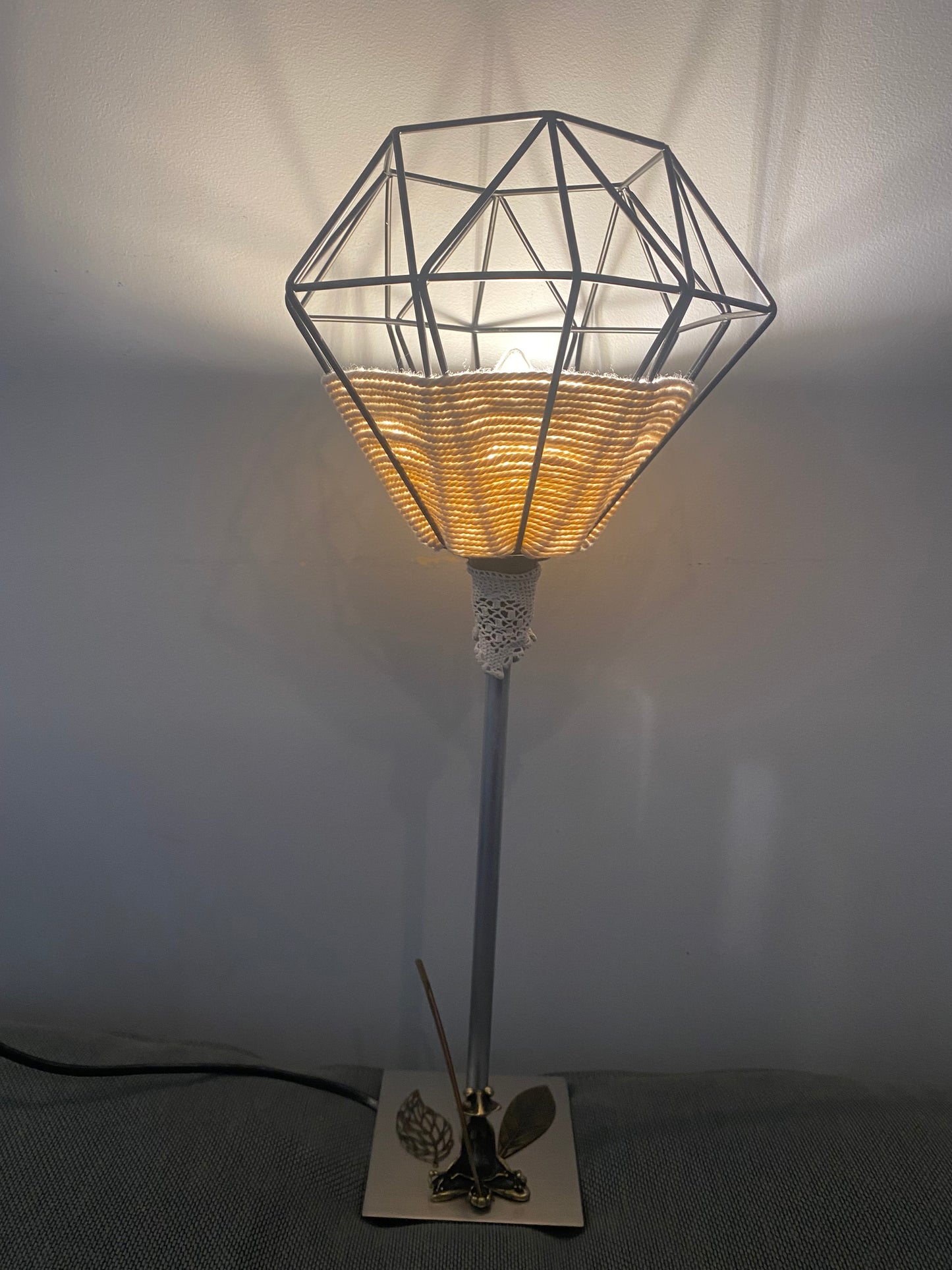 Lampe nature et zen avec mise à prix à 79,00 euros