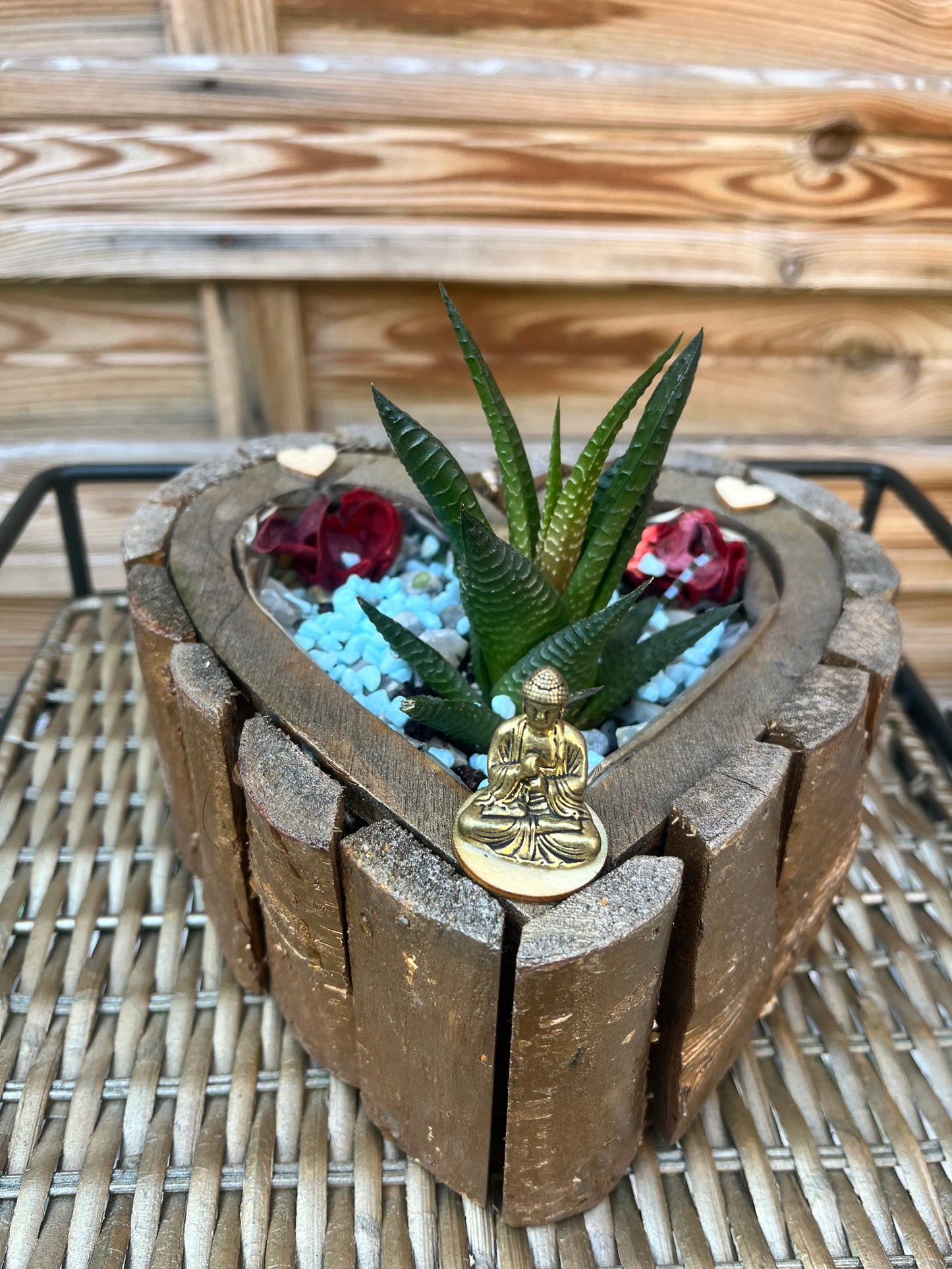 Pot cœur avec fleur cactus