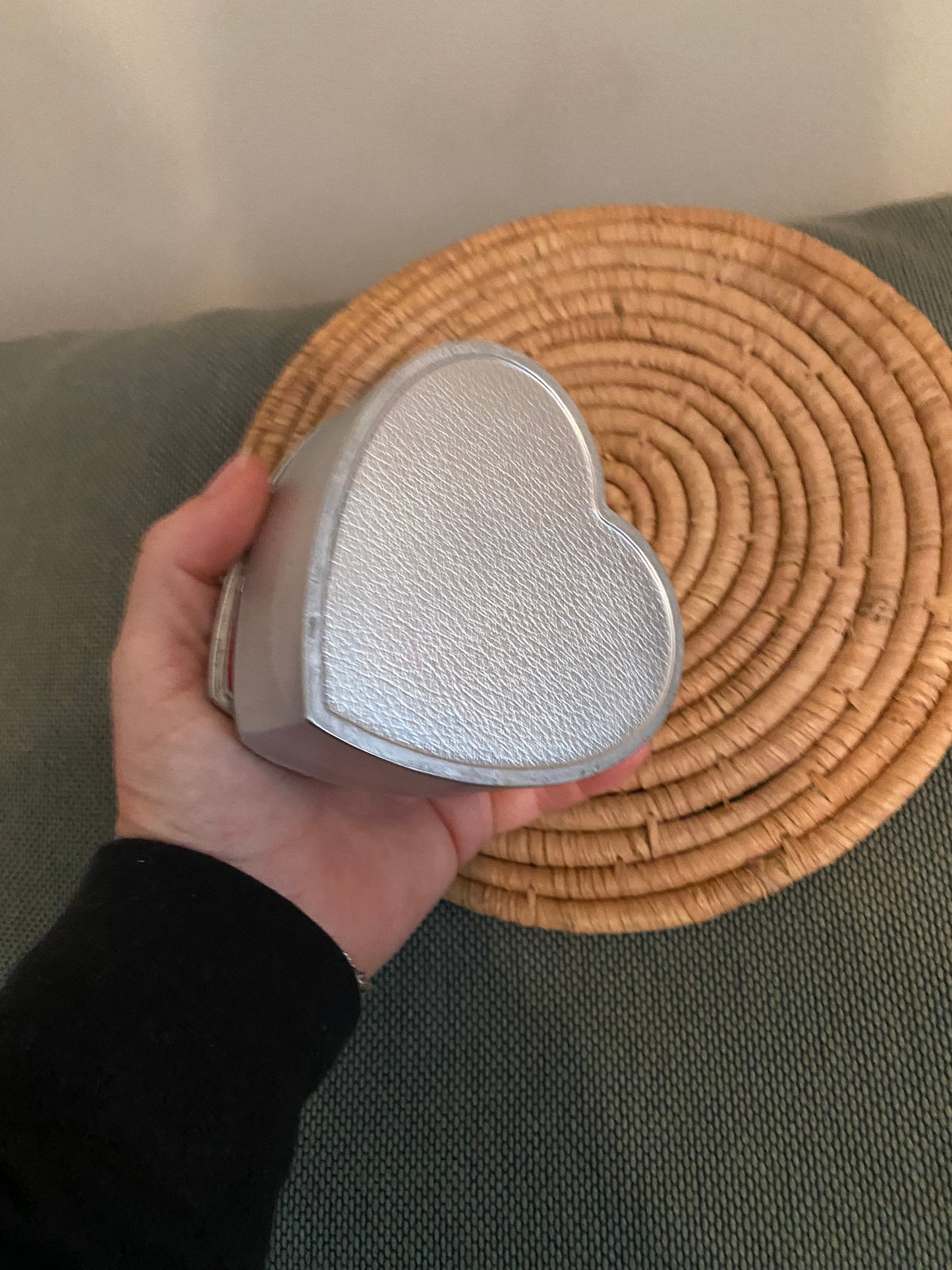 Boite à bijoux en forme de cœur
