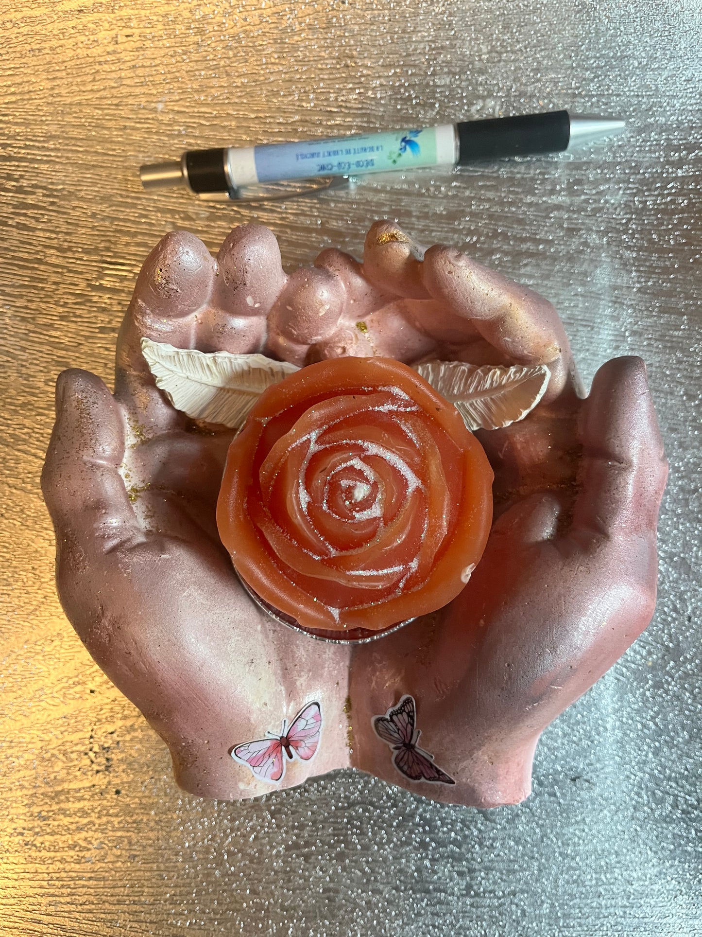 Bougie / paire de mains jointes en plâtre