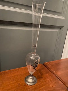 Vase en verre et étain