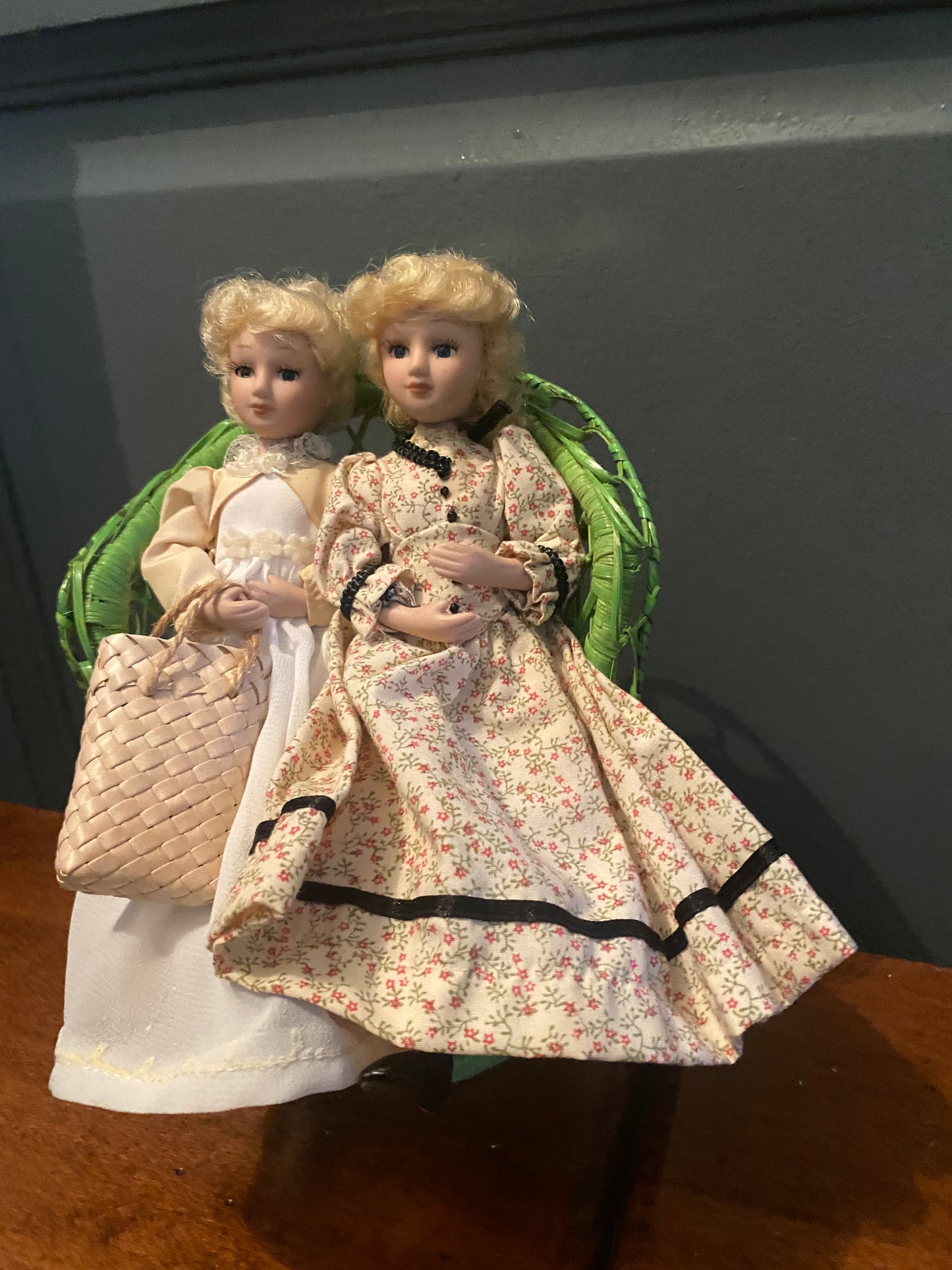 Poupées en lot de deux