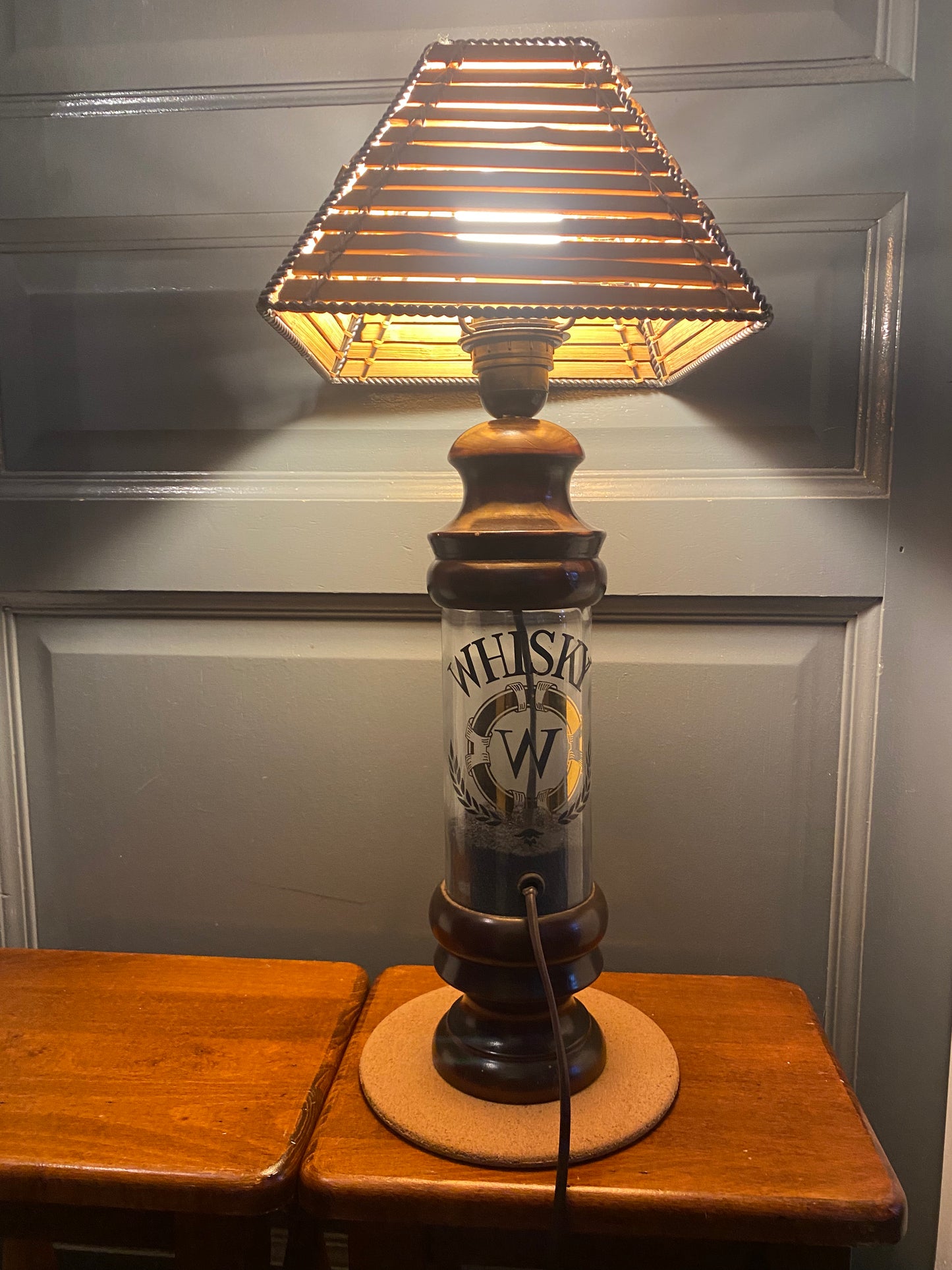 lampe Whisky avec mise à prix à 79,00 euros