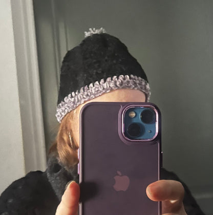 Bonnet et mitaines noires et grises