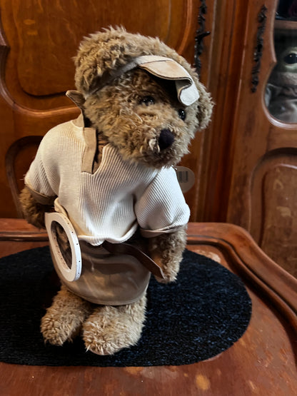 Peluches famille sportive (papy golfeur+couple tennis) de marque Oscar. Vendues à l unité au prix de 40 euros