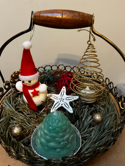 Centre de table dans un panier