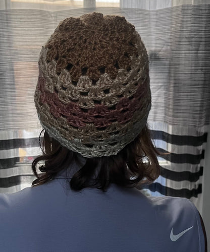 Bonnets en maille dentelle