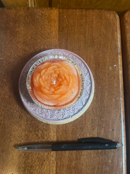 Plateau rond avec bougie