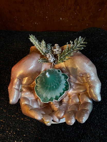 Bougie / paire de mains jointes en plâtre