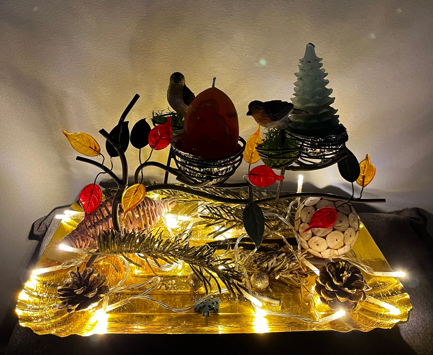 Centre de table avec deux bougies de Noël