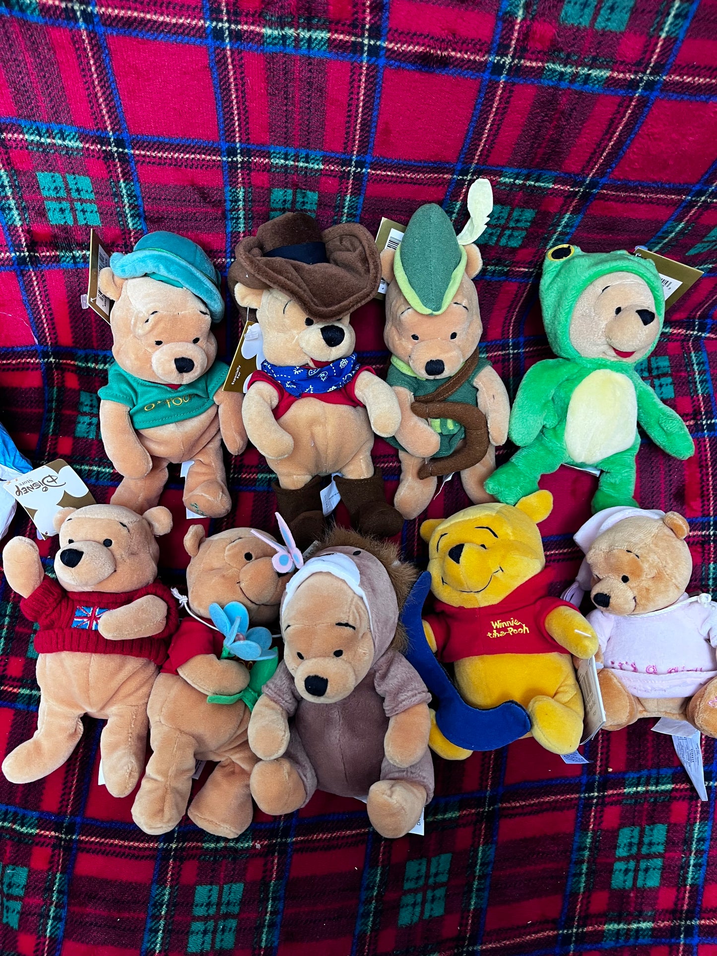 Peluches Winnie avec étiquettes, vendues à l unité