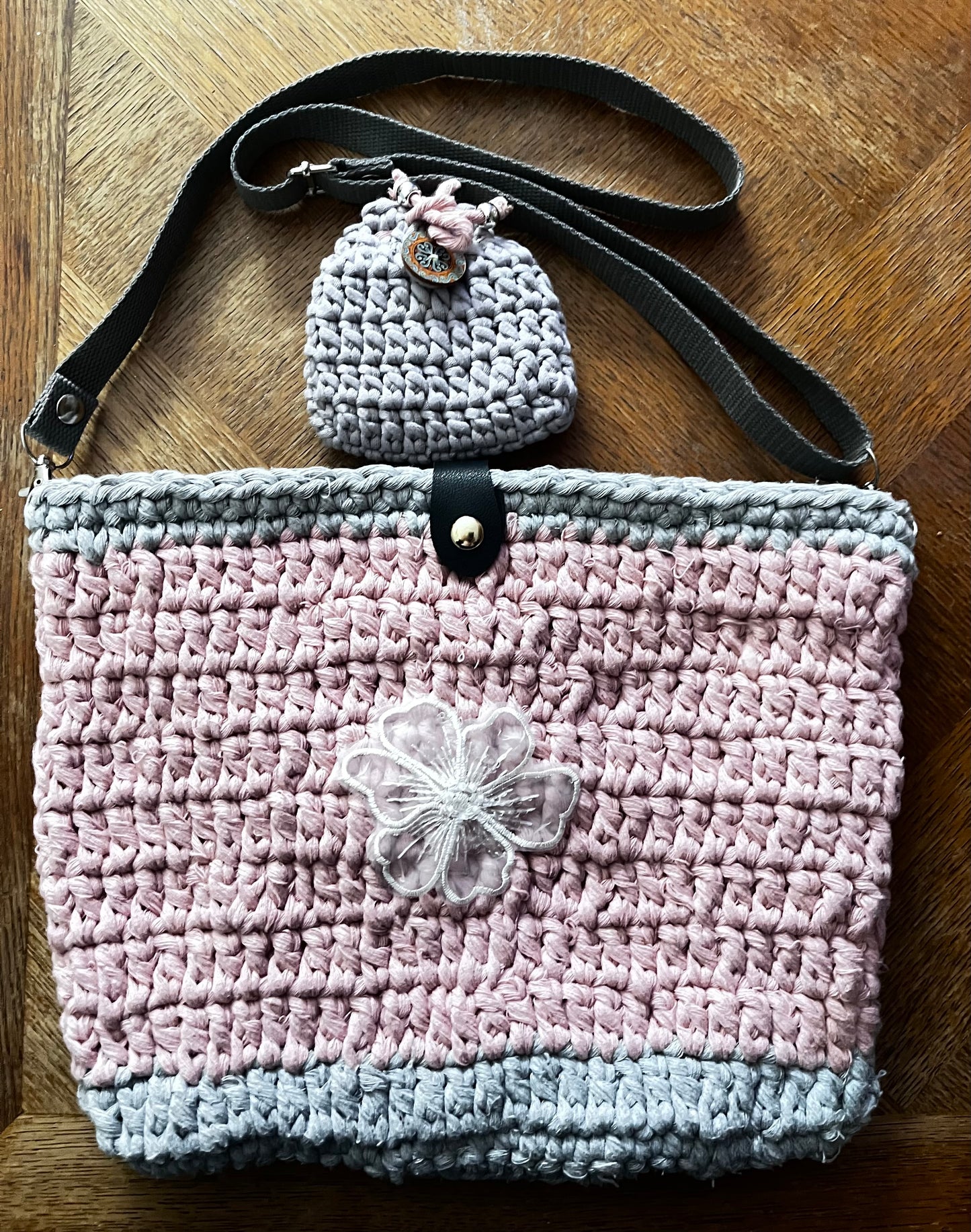 Sac rose et gris