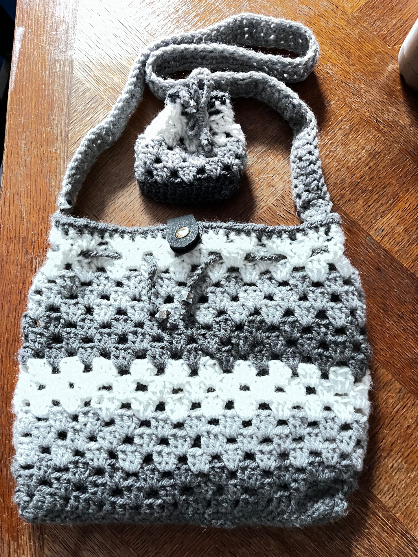 Sac 3 tons de gris et blanc