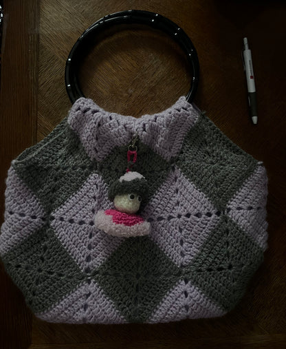 Sac gris/lilas, façon panier souple