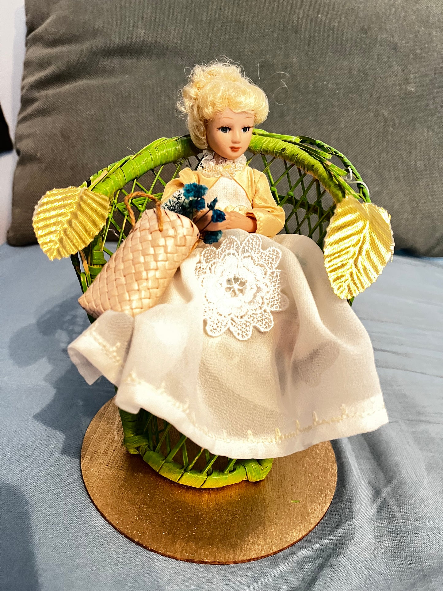 Poupée mini