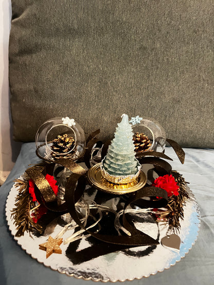 Centre de table avec une belle bougie fleurs et décos