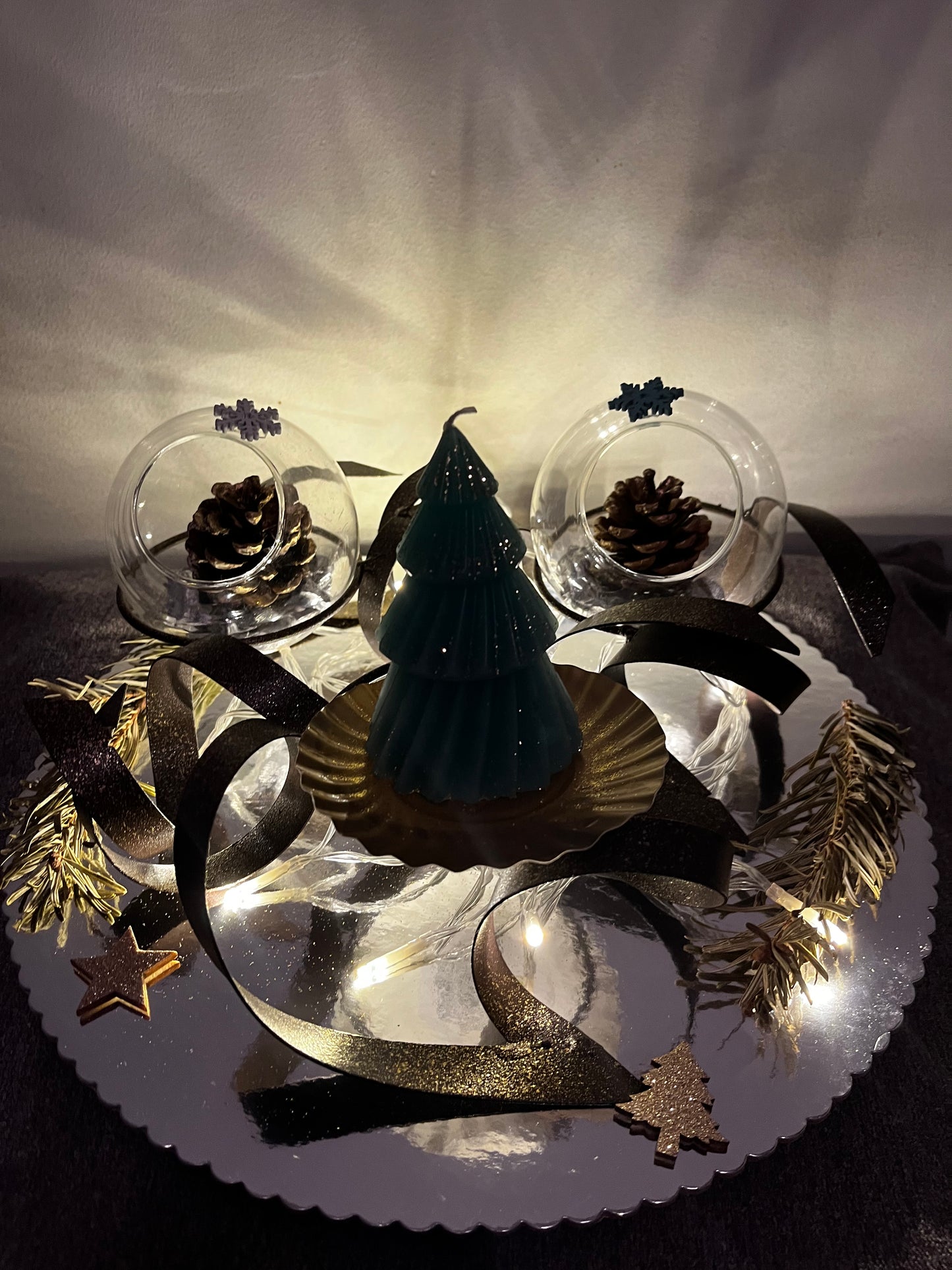 Centre de table avec bougie sapin pour les fêtes de fin d année