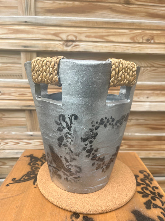Cache pot pour fleurs