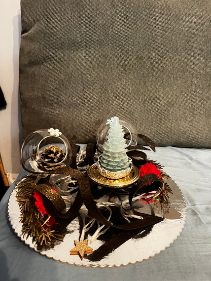 Centre de table avec une belle bougie fleurs et décos