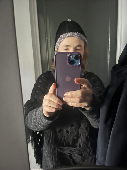 Bonnet et mitaines noires et grises