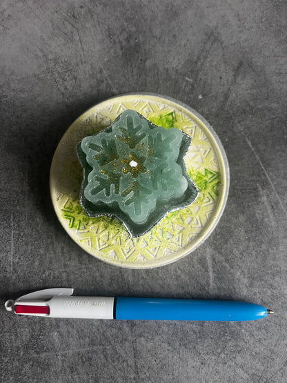 Plateau rond avec bougie