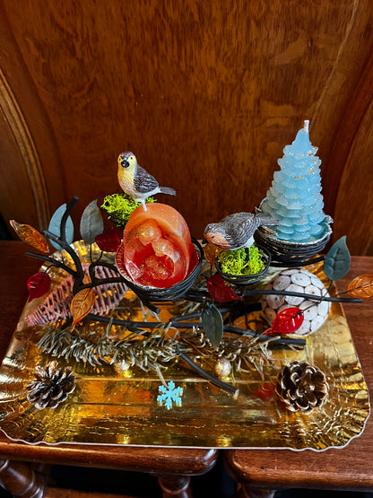 Centre de table avec deux bougies de Noël