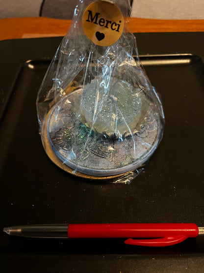 Plateau rond avec bougie