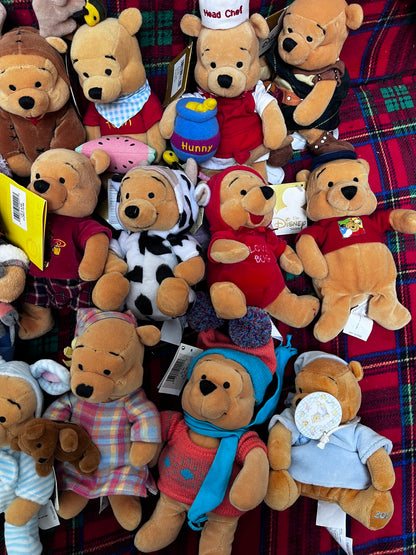 Peluches Winnie avec étiquettes vendues à l unité