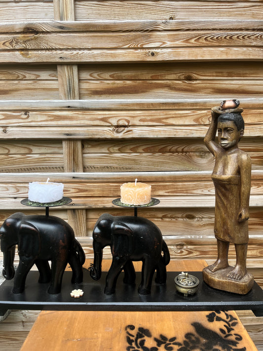 Porte bougies de style africain avec mise à prix à 79,00 euros