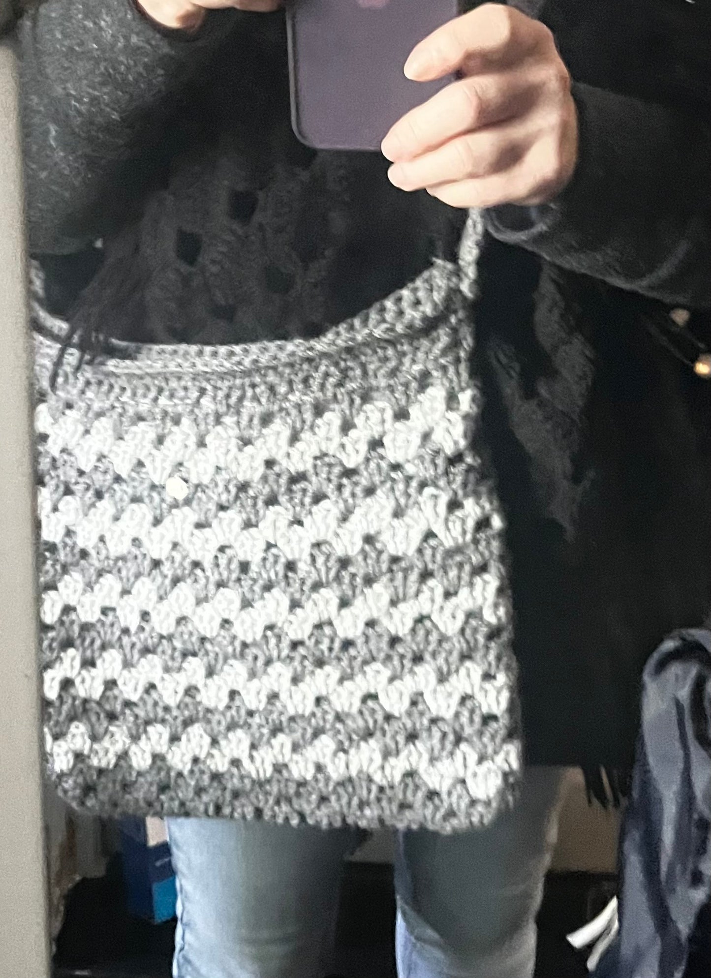 Sac gris foncé et gris clair
