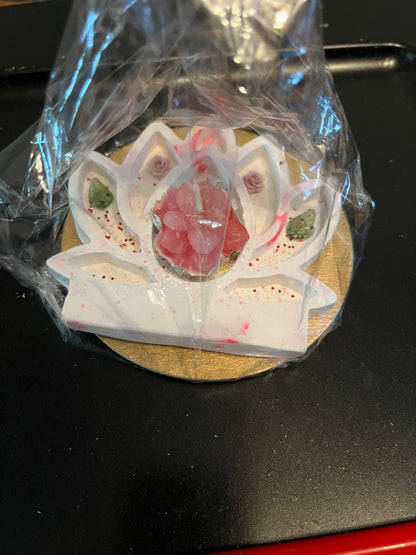 Bougie / fleur rose sur support fleurs lotus blanc /rose