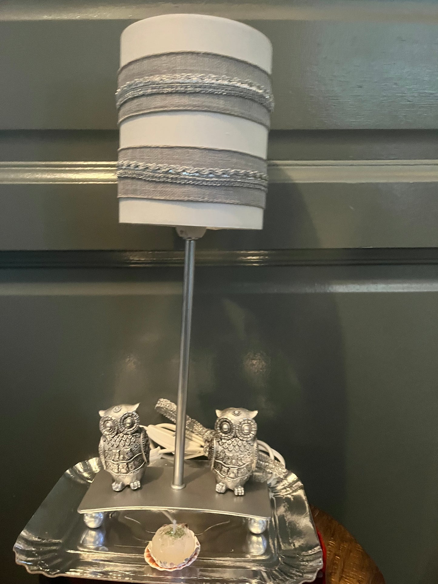 Lampe moderne avec chouettes avec mise à prix a 79,00 euros