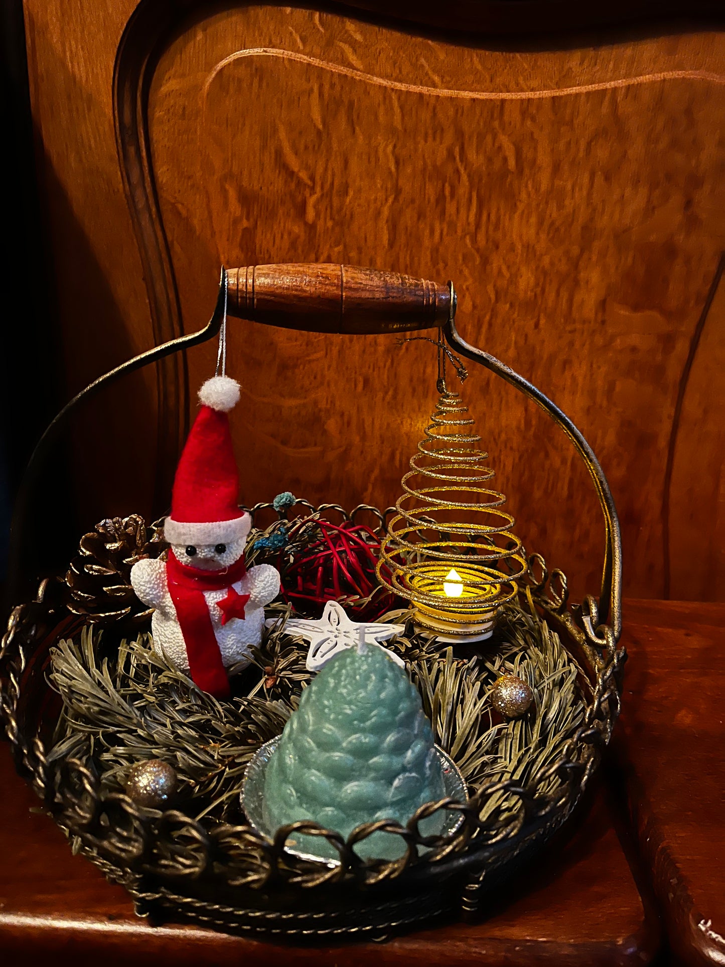 Centre de table dans un panier