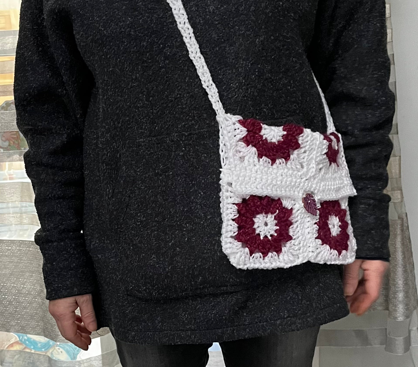 Sac protège livre blanc et bordeaux