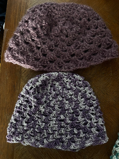 Bonnets en maille dentelle