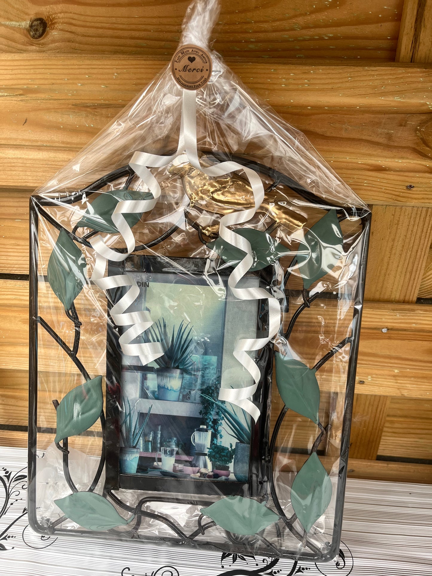 Cadre photo décors feuilles et oiseau or